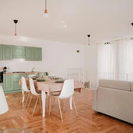 Aparthotel Vista By Casa Napoletana *