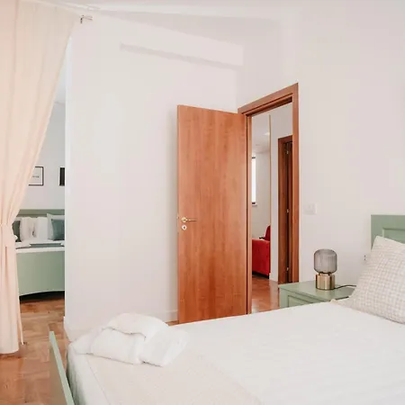 Vista By Casa Napoletana Aparthotel Naples