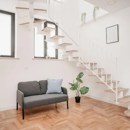 Vista By Casa Napoletana 4*